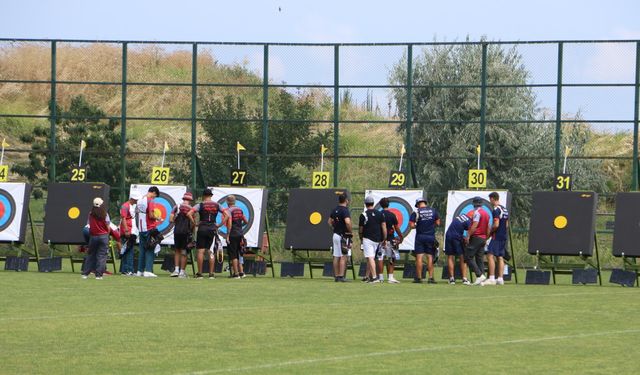 Okçuluk Türkiye Kupası 3'üncü ayağı Samsun’da devam ediyor