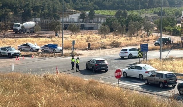 Sakarya'da yangınlar söndürüldü; Bayat'ta alevler kısmen kontrol altında (2)