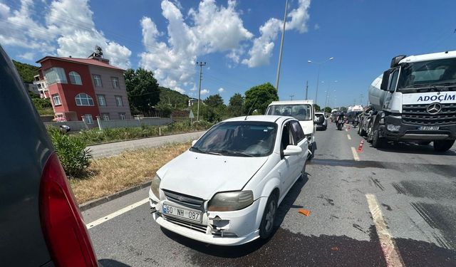 Samsun’da 3 araçlı zincirleme kaza; 2 yaralı