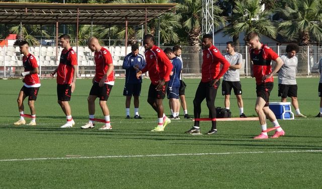 Samsunspor Futbol Direktörü Çapa: Tavsiyelere göre değil, ihtiyaçlara göre transfer yapıyoruz