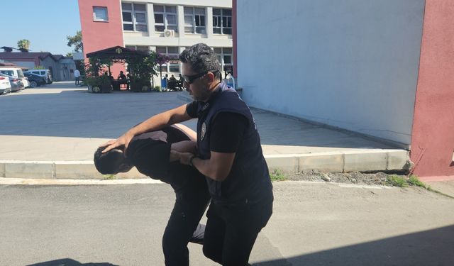 ‘Sazan sarmalı’ yöntemiyle dolandırıcılık yapan 2 şüpheli tutuklandı