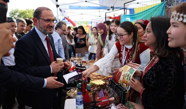 YTÜ'den YKS birincilerine aylık 50 bin TL burs ve girişimcilik desteği