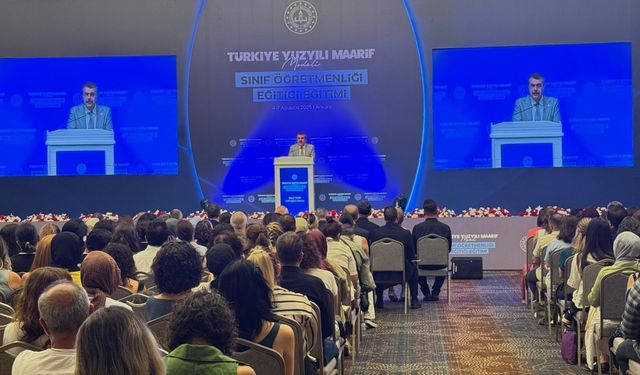Bakan Tekin: Velilerimizin üzerine ekstra külfet getirilmesine karşıyız