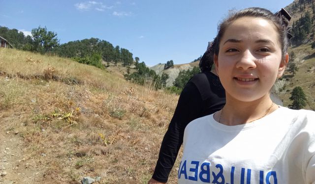 ‘Birazdan gelirim' diyerek evden çıkan 16 yaşındaki Nesrin'den haber alınamıyor