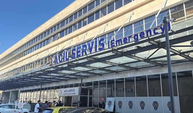 Bodrum'da akrabalar arasında bıçaklı borç- alacak kavgası; 1 ölü, 2 yaralı