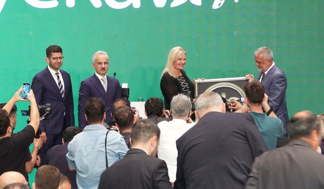 İstanbul- Bakan Uraloğlu: Karbon emisyonunu 5,27 milyon ton azaltarak doğanın korunmasına katkı sağladık
