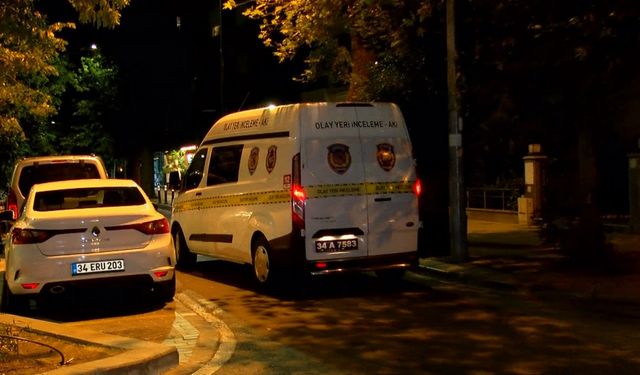 İstanbul - Bakırköy’de tartışmayı ayırmak isteyen kadın bacağından vuruldu