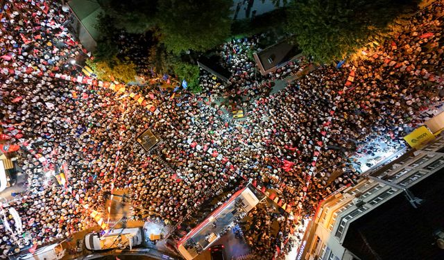İstanbul - Özgür Özel, Bayrampaşa'da konuştu
