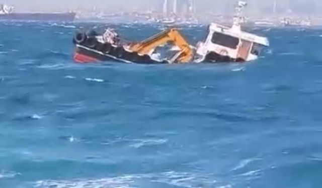 İstanbul - Zeytinburnu'nda alabora olan tekne battı: 4 kişi kurtarıldı