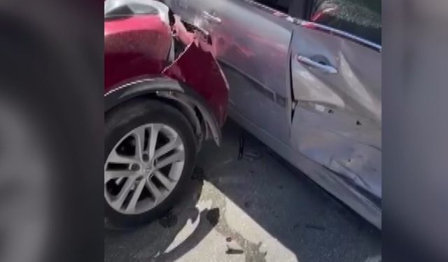 Karşı şeride geçen otomobil ciple çarpıştı; 1'i bebek, 9 yaralı