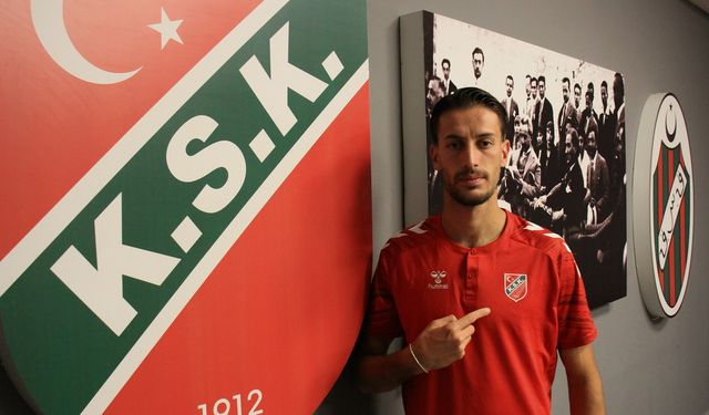 Karşıyaka'da Ensar imzayı attı