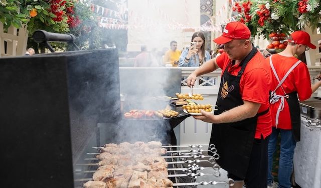 Rusya'nın Lezzetleri Festivali, Moskova'da devam ediyor