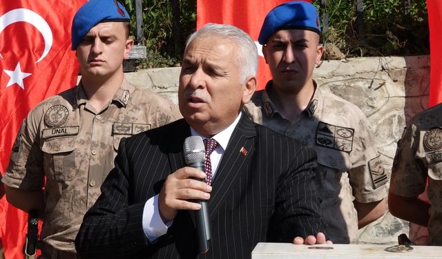 Şehit Eren Bülbül, kabri başında anıldı