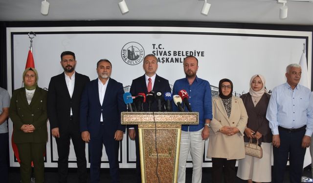 Sivasspor'a isim ve forma sponsoru desteği