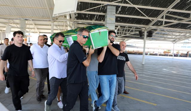 Yamaç paraşütü elemelerinde hayatını kaybeden pilot defnedildi