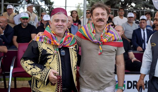 Bahçelievler'de 500 pehlivan mücadele etti