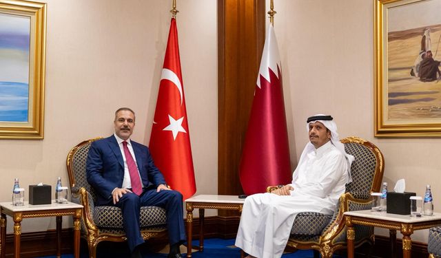 Bakan Fidan, Katar Başbakanı Al Sani ile bir araya geldi