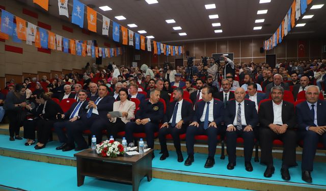 Bakan Yerlikaya: Demokrasi sokakta değil, sandıkta güçlenir/ Ek fotoğraflar