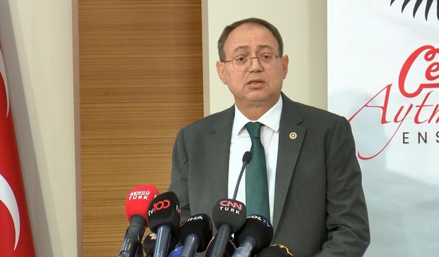 Cengiz Aytmatov'un 'Cemile'si ortak Türk alfabesiyle tanıtıldı