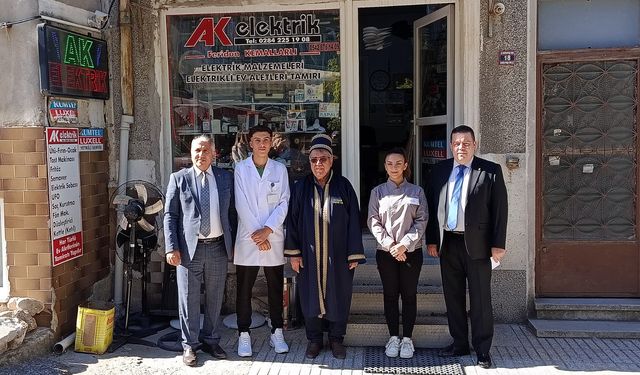 Edirne'de yılın ahisi 53 yıllık elektrik ustası, günde 12 saat çalışıp mesleğini yaşatıyor