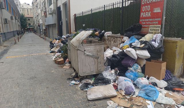 Eylem bitti, çöpler duruyor