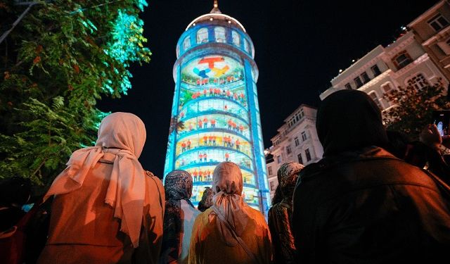 Galata Kulesi TEKNOFEST'in ışığıyla parladı