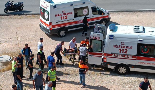 Gaziantep'te şarampole devrilen otomobilin sürücüsü yaralandı
