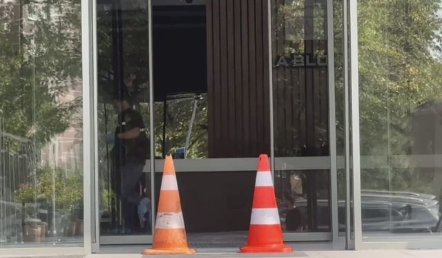 İstanbul- Beylikdüzü'nde boşanma aşamasındaki eşini pompalı tüfekle yaralayarak kaçtı