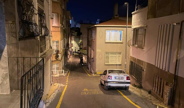 İstanbul -Beyoğlu'nda silahlı saldırıya uğrayıp, gasp edilen taksici hayatını kaybetti- 1