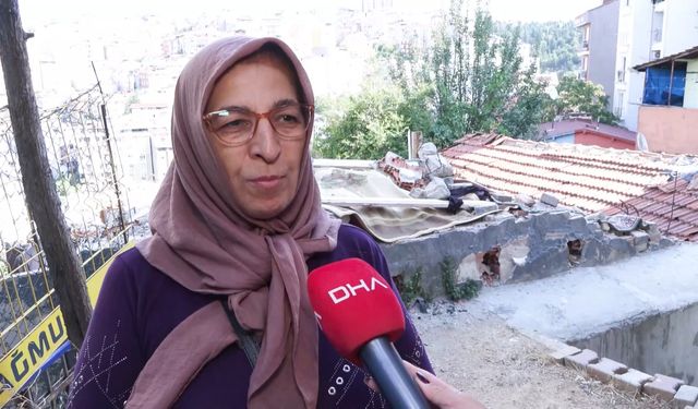 İstanbul- 'Çürük' raporlu bina yıkıldı, yanındaki gecekondu nedeniyle evleri yapılamıyor