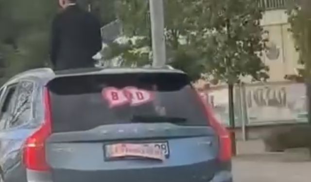 İstanbul - Trafiği tehlikeye düşüren düğün konvoyları kamerada; slalom yapıp camdan sarktılar
