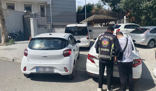 İstanbul - Üsküdar'da trafikte yol verme kavgasında biber gazı sıkan sürücü adli kontrolle serbest kaldı