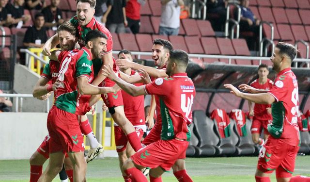 Karşıyaka 4'te 4 için Alanya'da