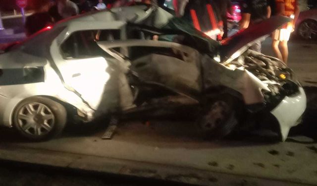 Malatya'da iki otomobil çarpıştı: 3 yaralı