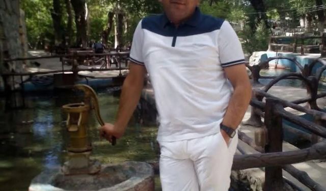 Malatya'da istinat duvarına çarpan kamyonun şoförü öldü