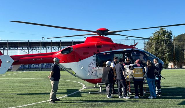 Ordu'da yeni doğan ve solunum sıkıntısı çeken bebek, ambulans helikopterle Samsun'a sevk edildi