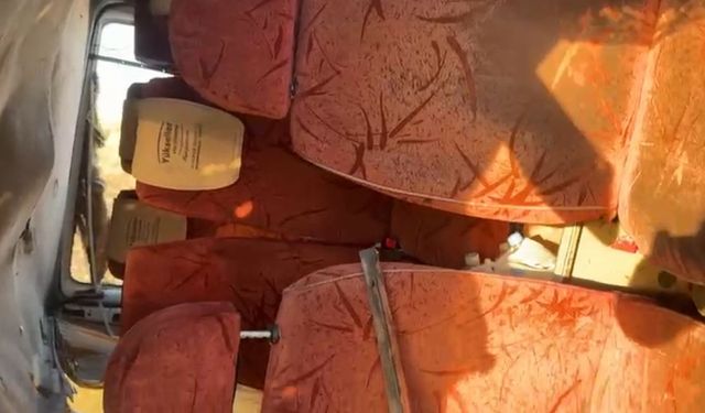 Otomobille çarpışan öğrenci servis minibüsü şarampole devrildi: 9 yaralı