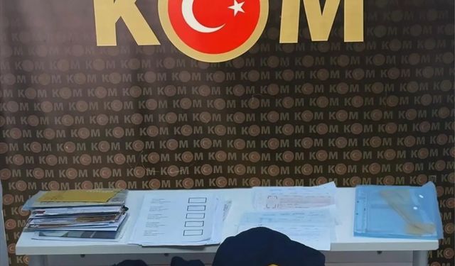 'PTT görevlisi' kıyafeti giyip dolandırıcılık yapan şüpheliye gözaltı