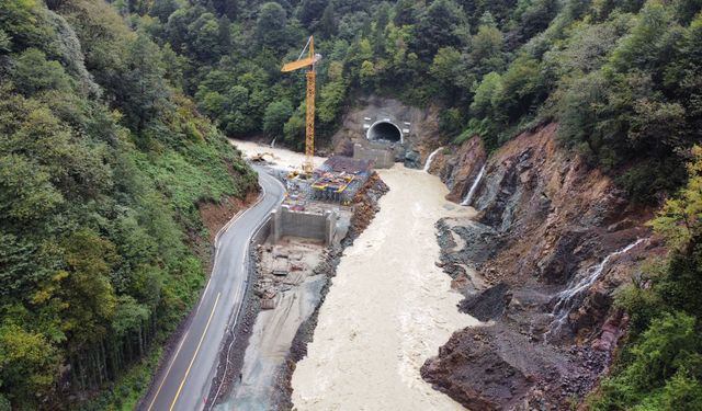 Rize ve Artvin'de selin izleri siliniyor (5)