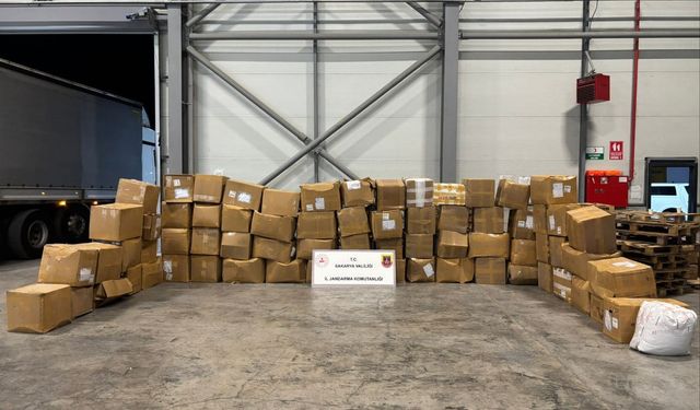 Sakarya'da 3,2 ton kaçak tütün ele geçirildi