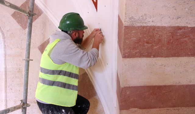 Selimiye Camisi'nde uygulanan kalem işleri için, mahkemeden yürütmeyi durdurma kararı