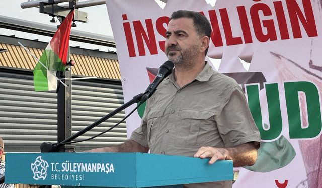 Tekirdağ'da balıkçı ve yelkenliler, Sumud filosuna destek için denize açıldı