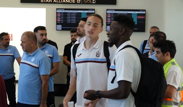 Trabzonspor, Fenerbahçe maçının hazırlıklarını tamamlayarak İstanbul'a gitti