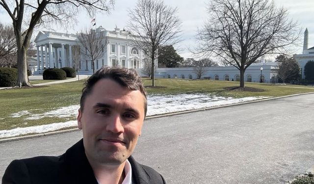 Trump destekçisi aktivist Charlie Kirk, silahlı saldırıda hayatını kaybetti
