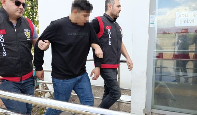 Adana'da pastaneye el bombası atıldığı anların yeni görüntüleri ortaya çıktı