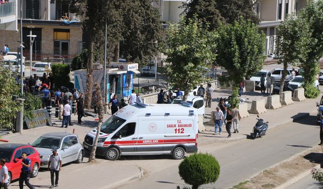 Adıyaman'da adliye önünde kavga; 8 yaralı, 15 gözaltı