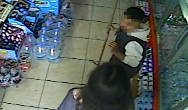 Akran zorbalığı güvenlik kamerasında