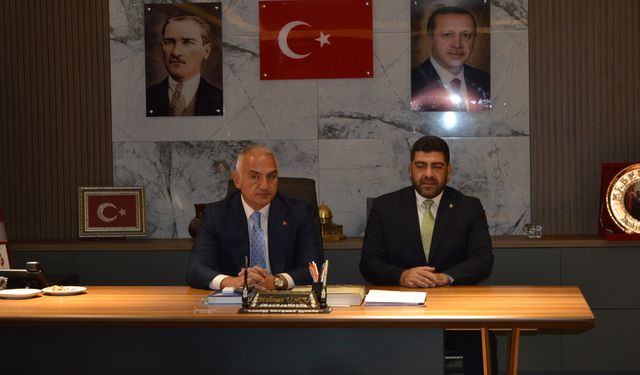 Bakan Ersoy: 2026'da 50 şehir, festivallere ev sahipliği yapacak (2)