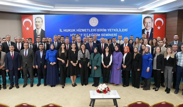 Bakan Tekin: Sendikal özgürlükler, eğitim-öğretim hakkını engelliyorsa, özgürlük değildir