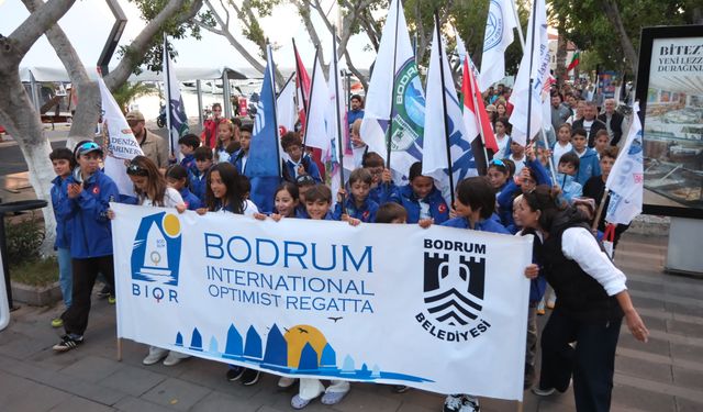 Bodrum'da 13'üncü BIOR yarışları renkli kortej ile başladı
